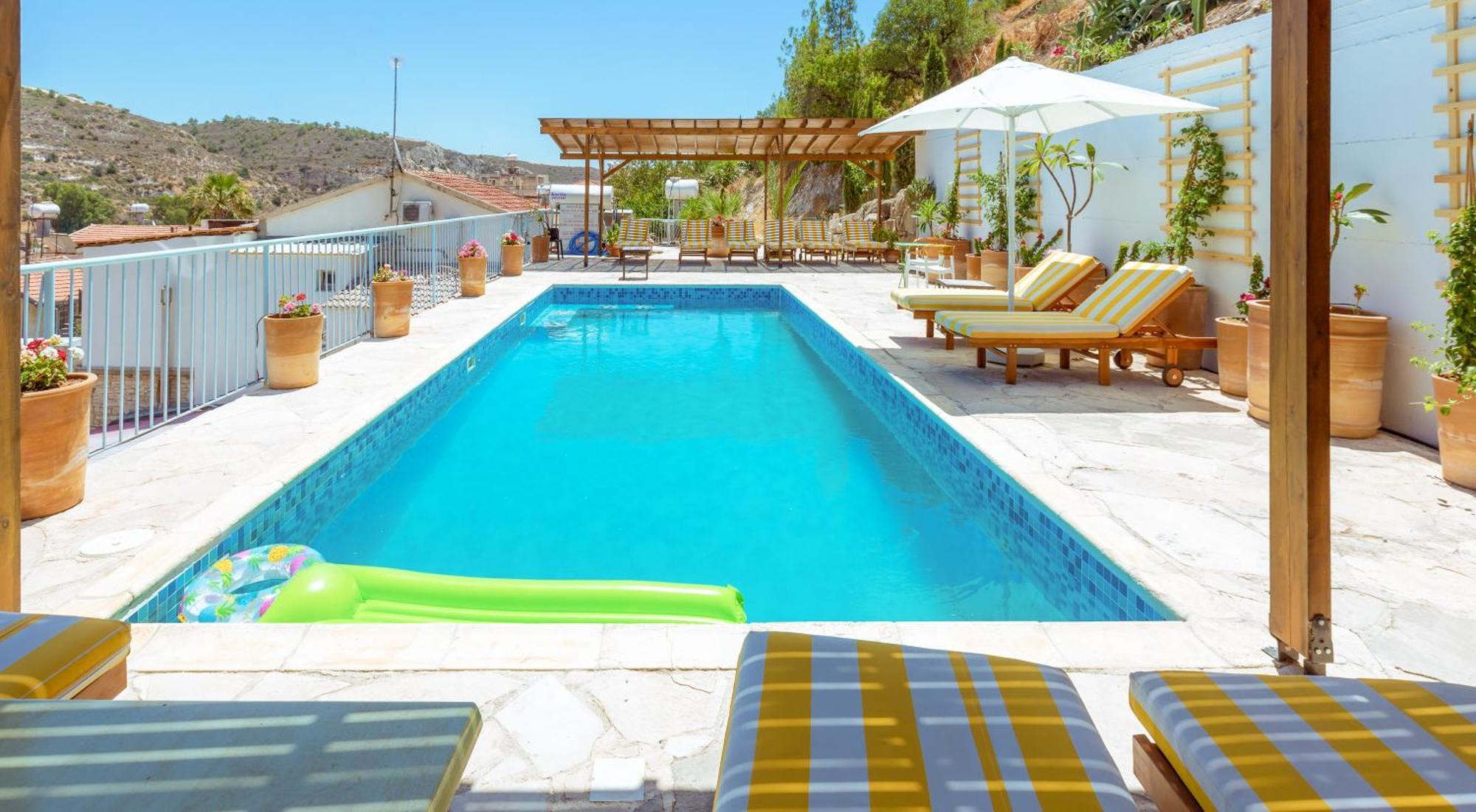 Square - With Pool 3 Minutes Walk * Kalawasos